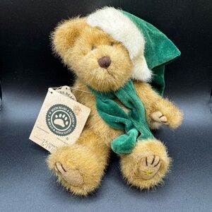 Boyds Bears C.Z. Comet Plush stuffed teddy collectible toy Santa 8” 917308
